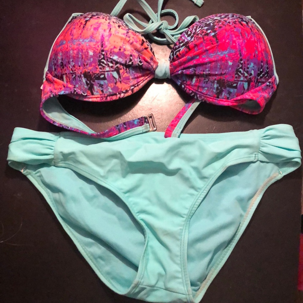 Bathing suit
